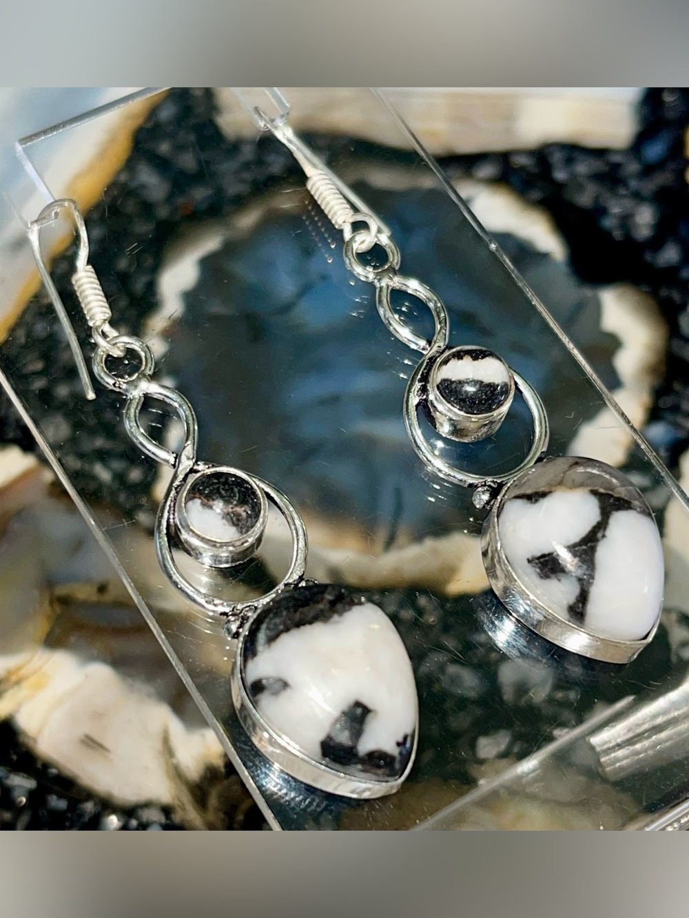 White Buffalo Turquoise Earrings 2 1/2” - Picture 16 of 17